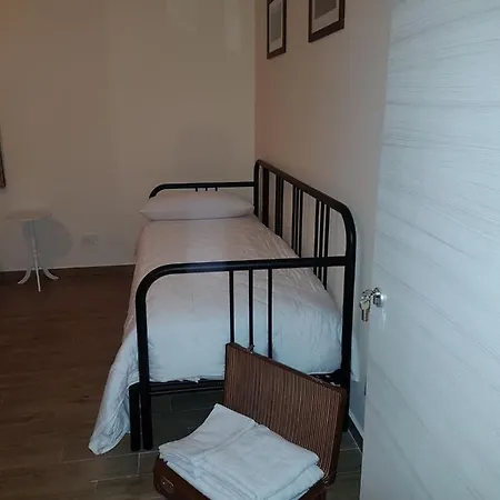 Le Sorgenti Del Papireto Bed and breakfast *